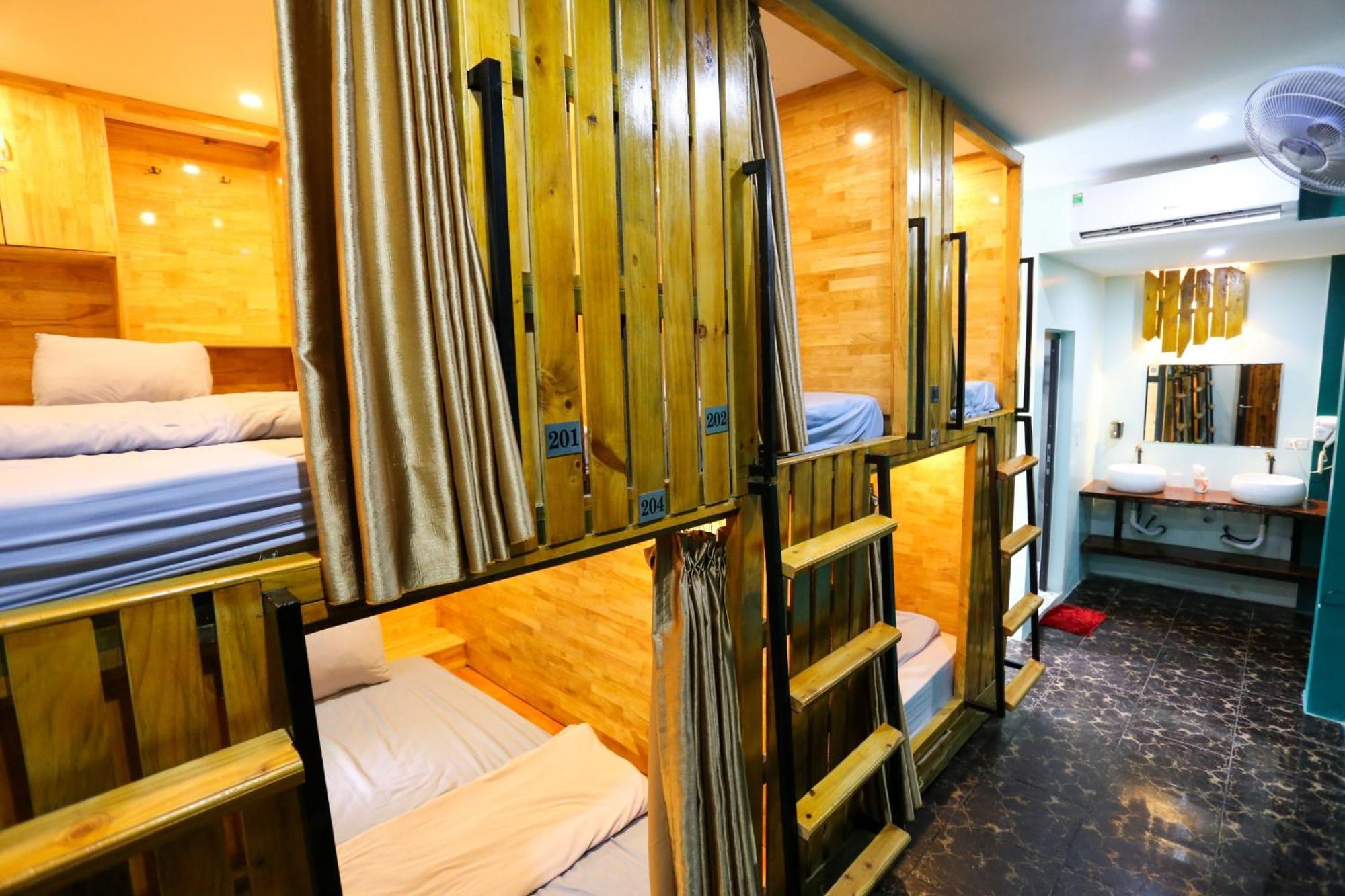 Catba Pod Hostel - Restaurant And Rooftop Bar Dong Khe Sau Екстер'єр фото