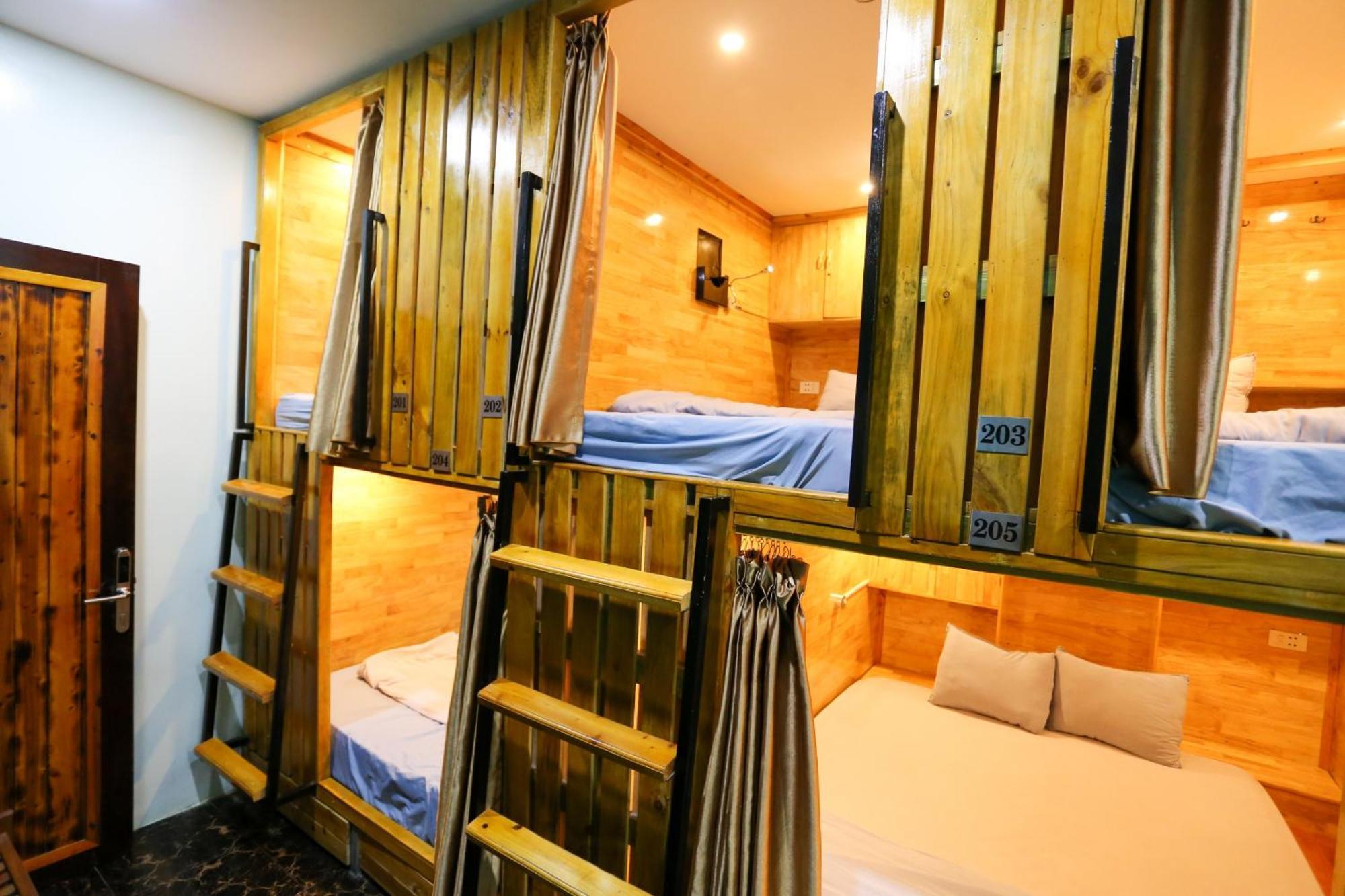 Catba Pod Hostel - Restaurant And Rooftop Bar Dong Khe Sau Екстер'єр фото