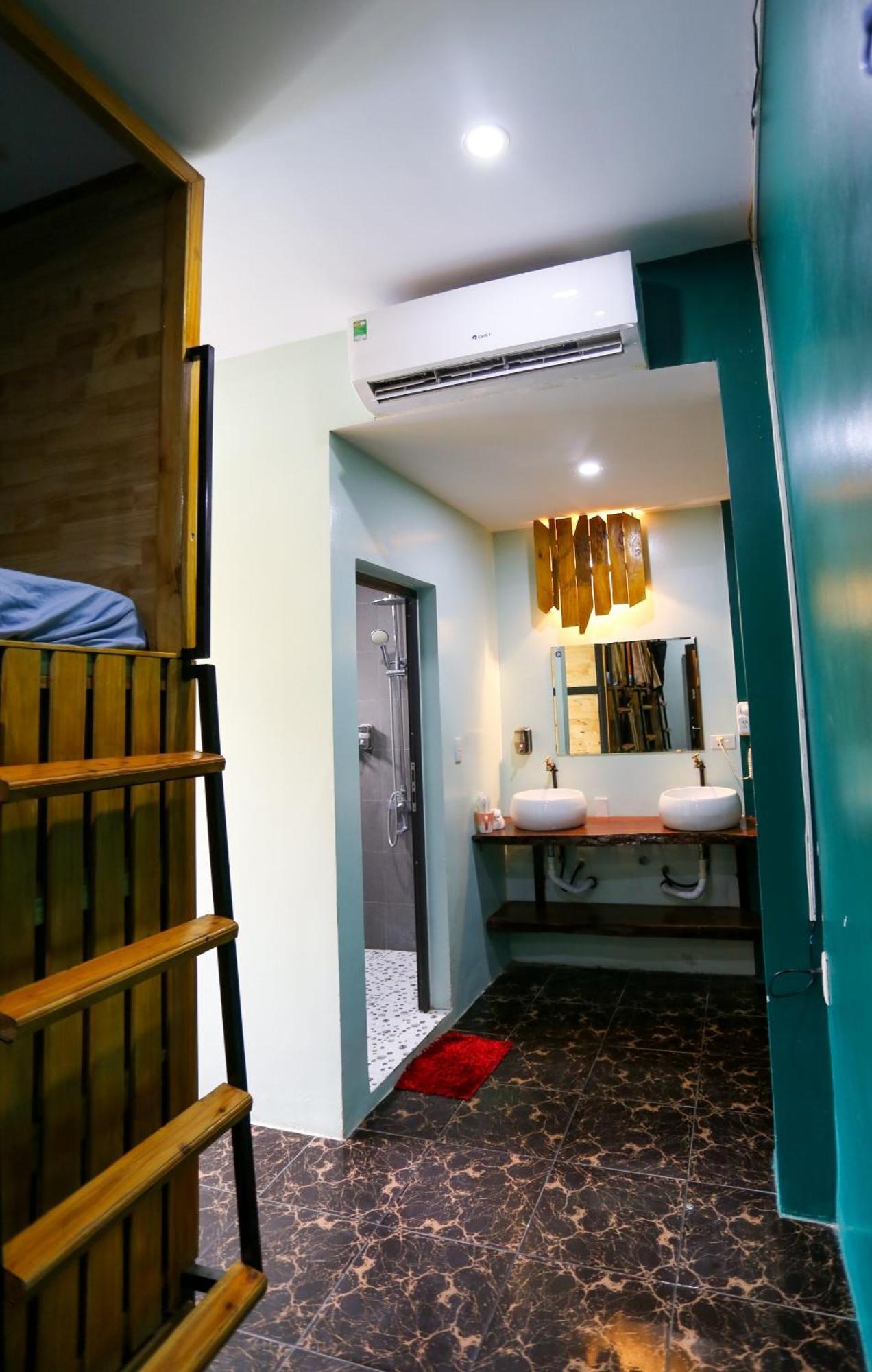 Catba Pod Hostel - Restaurant And Rooftop Bar Dong Khe Sau Екстер'єр фото